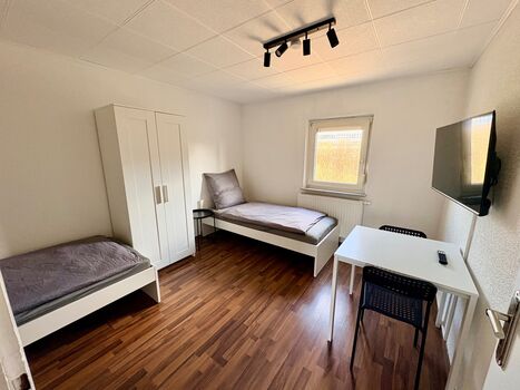 Apartment Neckarsulm 2 - bis zu 10 Personen - zwei Badezimmer Bild 3 Apartment Neckarsulm 2 - bis zu 10 Personen - zwei Badezimmer Bild 3