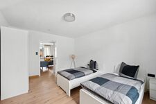 Frisch renoviert + modern eingerichtet 4 Zimmer Apartment Bild 15 Frisch renoviert + modern eingerichtet 4 Zimmer Apartment Bild 15