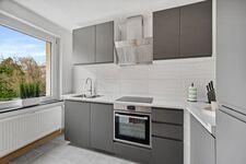 Frisch renoviert + modern eingerichtet 4 Zimmer Apartment Bild 5 Frisch renoviert + modern eingerichtet 4 Zimmer Apartment Bild 5