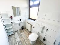 Krefeld House Deluxe Apartment - 15min to DUS & FREE Parking Bild 20 Krefeld House Deluxe Apartment - 15min to DUS & FREE Parking Bild 20