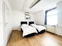 Krefeld House Deluxe Apartment - 15min to DUS & FREE Parking Bild 18 Krefeld House Deluxe Apartment - 15min to DUS & FREE Parking Bild 18
