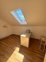 Hochwertige neue Wohnung mit 2 Schlafzimmern und Panorama-Balkon Bild 12 Hochwertige neue Wohnung mit 2 Schlafzimmern und Panorama-Balkon Bild 12