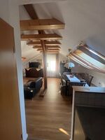 Blick aus Küche ins Wohnzimmer Blick aus Küche ins Wohnzimmer