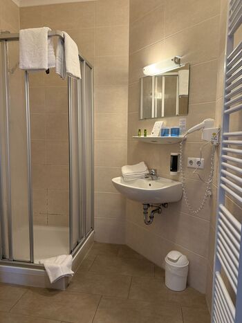 Gästezimmer PORTSIDE Bild 3 Gästezimmer PORTSIDE Bild 3