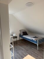 Große private Unterkunft für bis zu 8 Personen mit 5 Zimmern Bild 18 Große private Unterkunft für bis zu 8 Personen mit 5 Zimmern Bild 18
