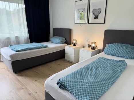 Doppelzimmer mit Bad/WC und Balkon Doppelzimmer mit Bad/WC und Balkon