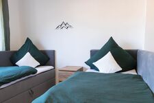 Rhön und Relax Ferienhaus/Terrasse/Kinderzimmer/Whirlpool Bild 4 Rhön und Relax Ferienhaus/Terrasse/Kinderzimmer/Whirlpool Bild 4