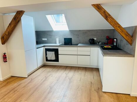 8 Wohnungen in Pöttmes, je Wohnung 1 Firma. Privat Parkplatz Zdjęcie 2 8 Wohnungen in Pöttmes, je Wohnung 1 Firma. Privat Parkplatz Zdjęcie 2
