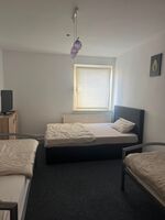 Mehrbettzimmer Mehrbettzimmer