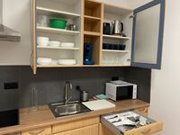 Küche 1 von 2 Küche 1 von 2