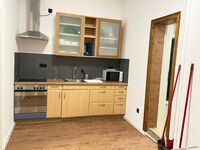 Küche 1 von 2 Küche 1 von 2