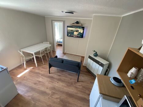 EMAS 6 / Whg. mit 3 Einzelbetten, WLAN, Küche, Waschmaschine Bild 5 EMAS 6 / Whg. mit 3 Einzelbetten, WLAN, Küche, Waschmaschine Bild 5