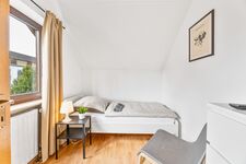 Komfort-Appartement in Schorndorf mit Anbindung an B14 ! Zdjęcie 12 Komfort-Appartement in Schorndorf mit Anbindung an B14 ! Zdjęcie 12