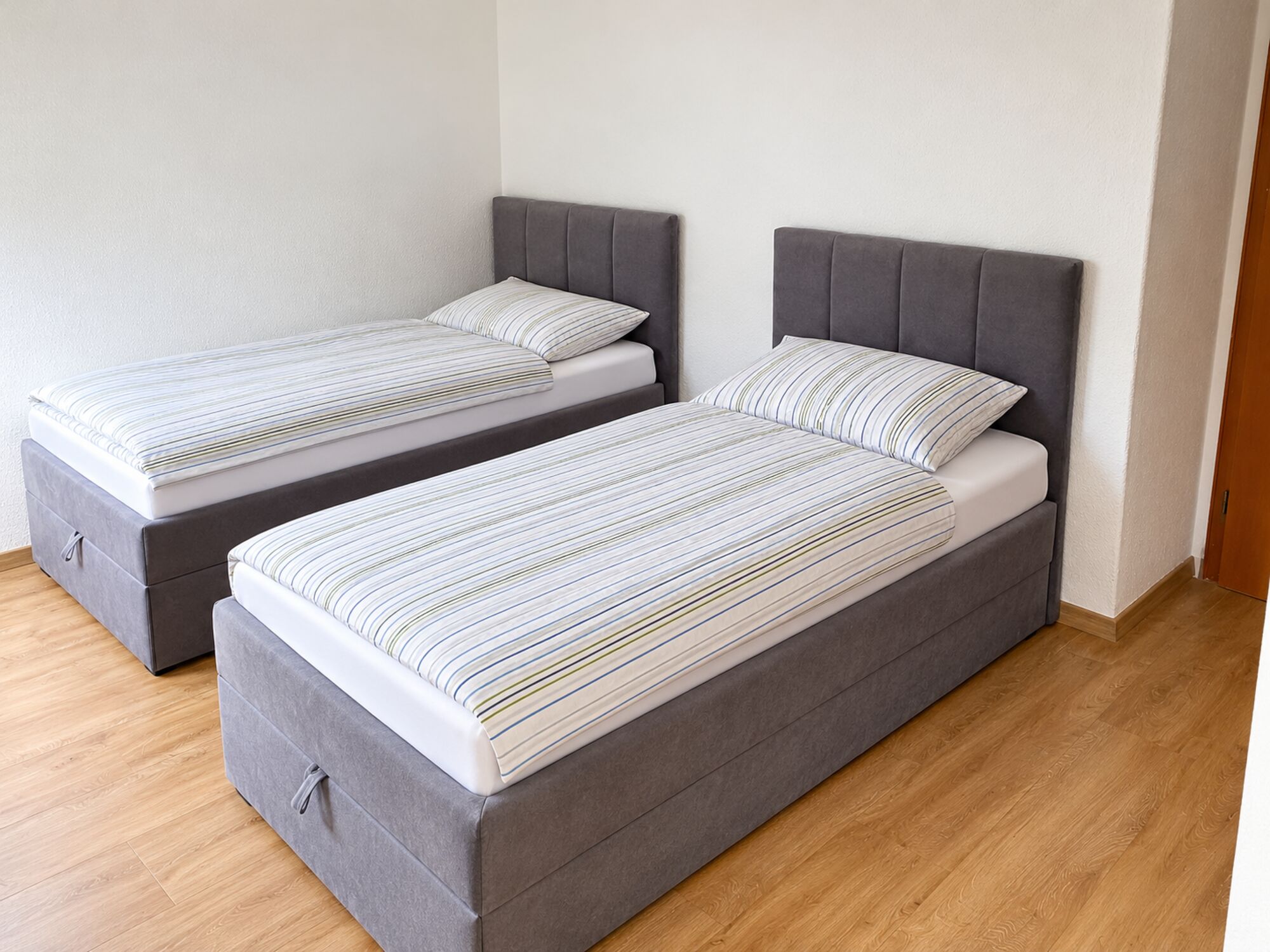 Single Beds Single Beds