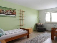 Schlafzimmer mit zwei Betten Schlafzimmer mit zwei Betten