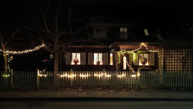 4 Schlafzimmer in sonniger Dachgeschosswohnung 4 Schlafzimmer in sonniger Dachgeschosswohnung