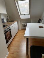 2 Wohnungen Esslingen 5-6 Pers. Parking/Waschmaschine/wifi Zdjęcie 1 2 Wohnungen Esslingen 5-6 Pers. Parking/Waschmaschine/wifi Zdjęcie 1