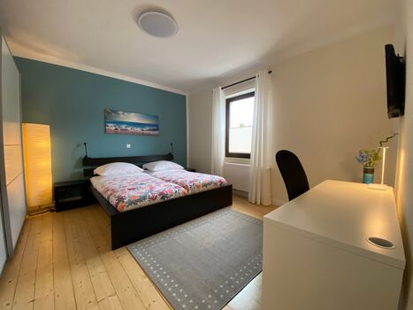 TOP! 6 Einzelzimmer! 2 moderne Ferienwohnungen - Nur 10 min bis Koblenz