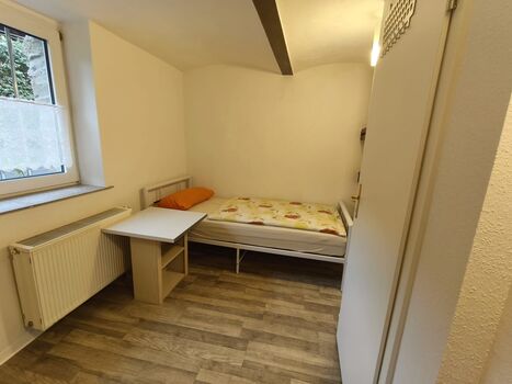 4 Wohnung bis zu 20 Personen Bild 1