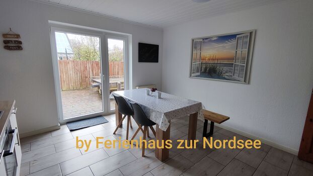 Großes Ferienhaus modern und gemütlich für 12 Personen Picture 1