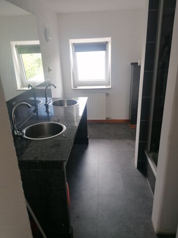 Haus Mann Bild 2