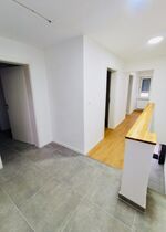 Vollausgestattetes Haus mit Terrasse und Parkplatz Bild 5