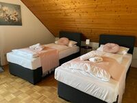APPARTIO - Gästehaus Dorfblick - Küche + Waschmaschine Bild 1