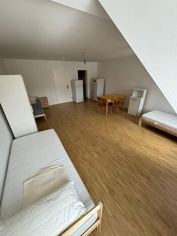 3Z 80qm TAL 30 S1/2/3/4 U3/6 Marienplatz bis 8 Personen Bild 3