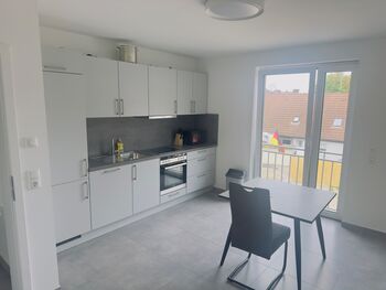 Wohnung in Augsburg Lechhausen - WLAN - Parkplatz Bild 2
