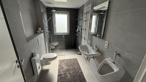 Badezimmer 1
