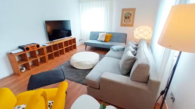 Großes Haus · 9 Gäste · Messe Nürnberg 7 km