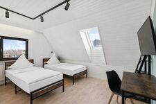 Wohnung Casadesaler, 3 Wohnungen für bis zu 15 Personen Picture 2