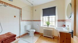 FL18 / TOMASZ-LIVING in SATRUP - Küche + Bad Bild 1