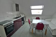 Großes Haus mit mehreren Appartements in Duisburg-Beeck Bild 3