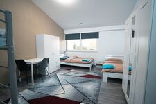 A & Z Zimmervermietung Picture 3