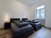 Moderne Apartments in Krefeld: 4 bis 16 Personen | Top-Lage Picture 29