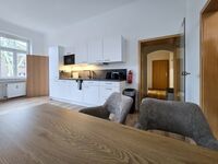 Moderne Apartments in Krefeld: 4 bis 16 Personen | Top-Lage Picture 24
