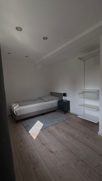 Einfamilienhaus mit vielen Zimmern Picture 3