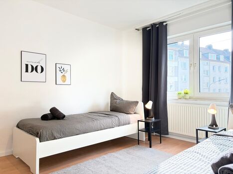 CosyHomes24 (GE09c) • Highspeed Wifi • Balkon• Stellplatz Picture 3