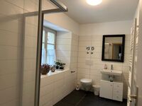 Gemeinsames Bad mit Dusche