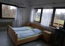 "Egerblick" in Röslau, Ortsrandlage, sehr ruhig, Balkon und Terrasse Bild 3