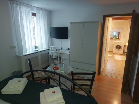 Kleine Zimmer mit eigenem Bad Bild 3