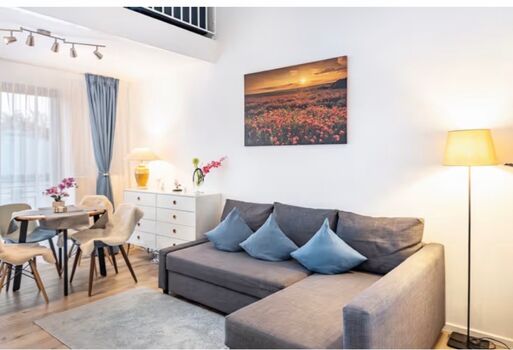 Nahe Airport BER Schönefeld Maisonette Wohnung Bild 3