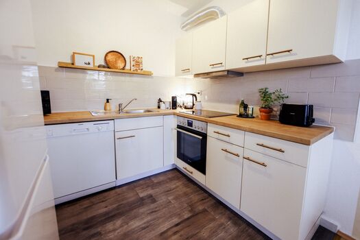 Naumburg - Balkon + Parkplatz Bild 4