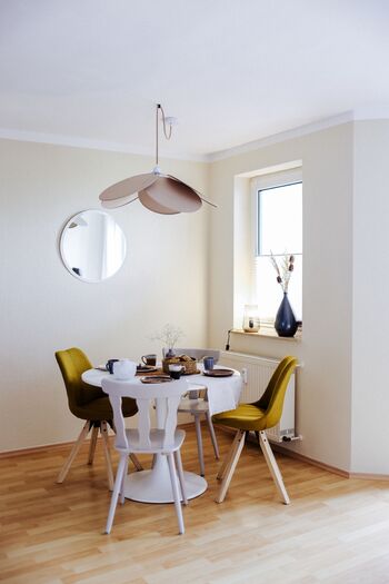 Naumburg - Balkon + Parkplatz Bild 2