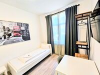 AMB Stays 4-Zimmerwohnung Zwei-WC/Bad, Terrasse, Parkplatz, Max. 7 Pers. Bild 10