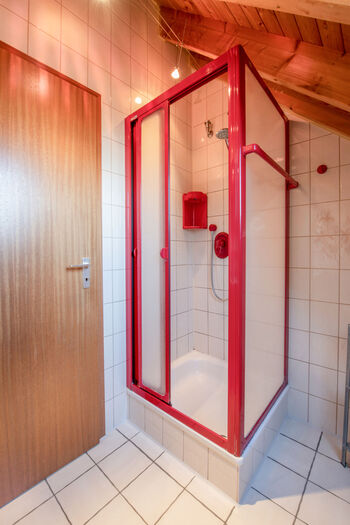 FeWo Immenstaad 2, 4 Schlafzimmer, 6 Einzelbetten Bild 3