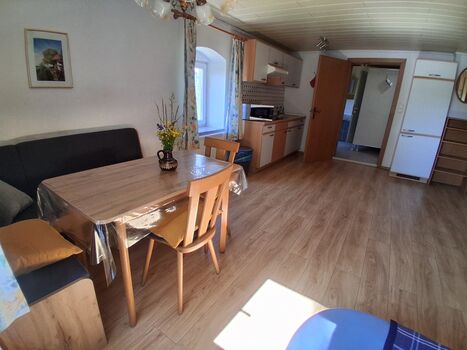 Ferienwohnung mit eigenem Wohnraum+Küche