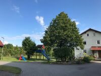 Ansicht Haus und Garten