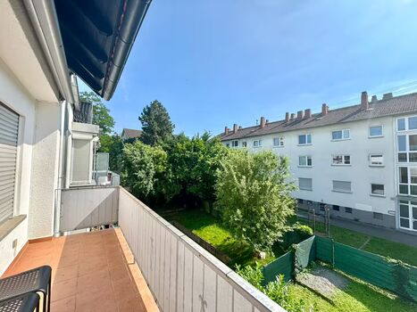 Geräumige 5 Zimmer Wohnung Bild 2